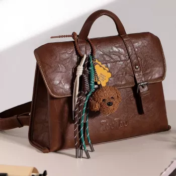 Retro Brown Leather Backpack Guide: Style, Fit & Care