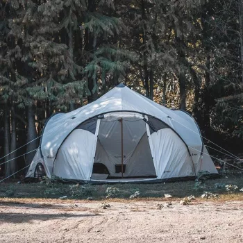 Best All-Weather Tent: Features That Handle Wind, Rain & Snow